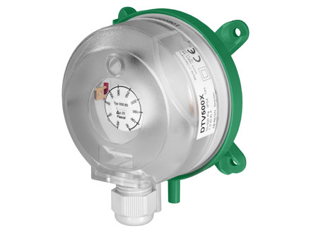 Differential pressure switch for air and non-corrosive gases